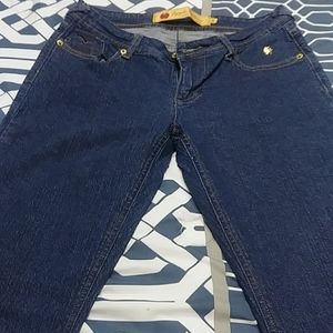 Apple bottom jeans